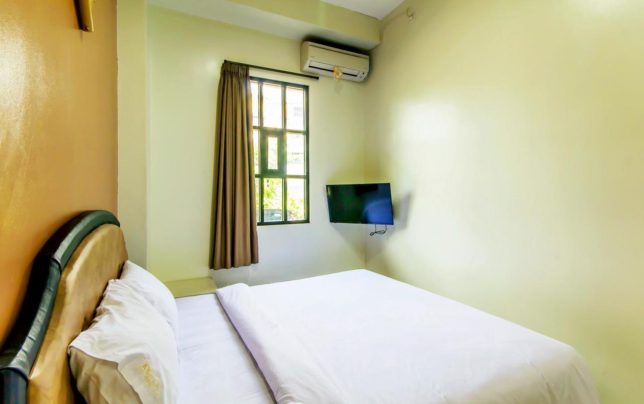 Guest Room Near Pasteur Бандунг Экстерьер фото